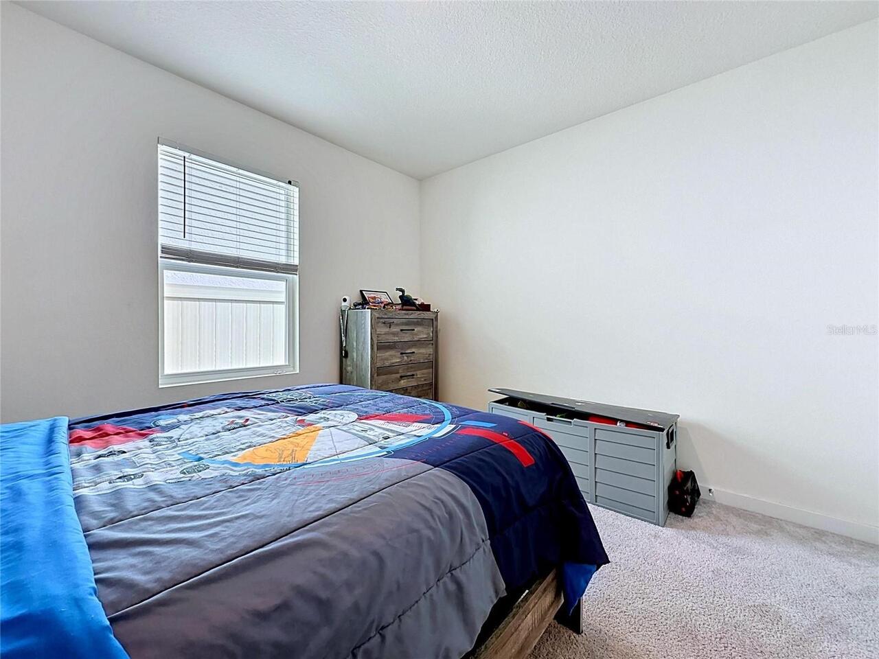 Listing Photo 17