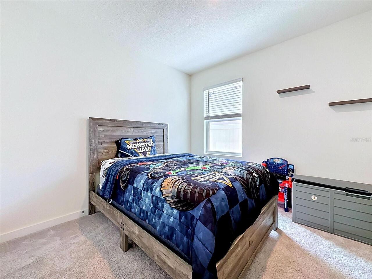 Listing Photo 19