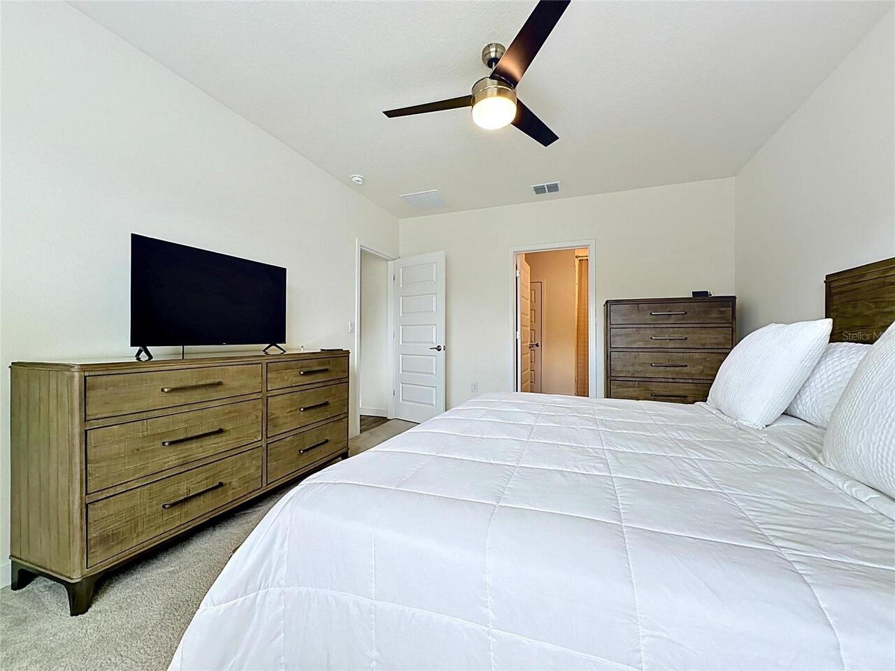 Listing Photo 24
