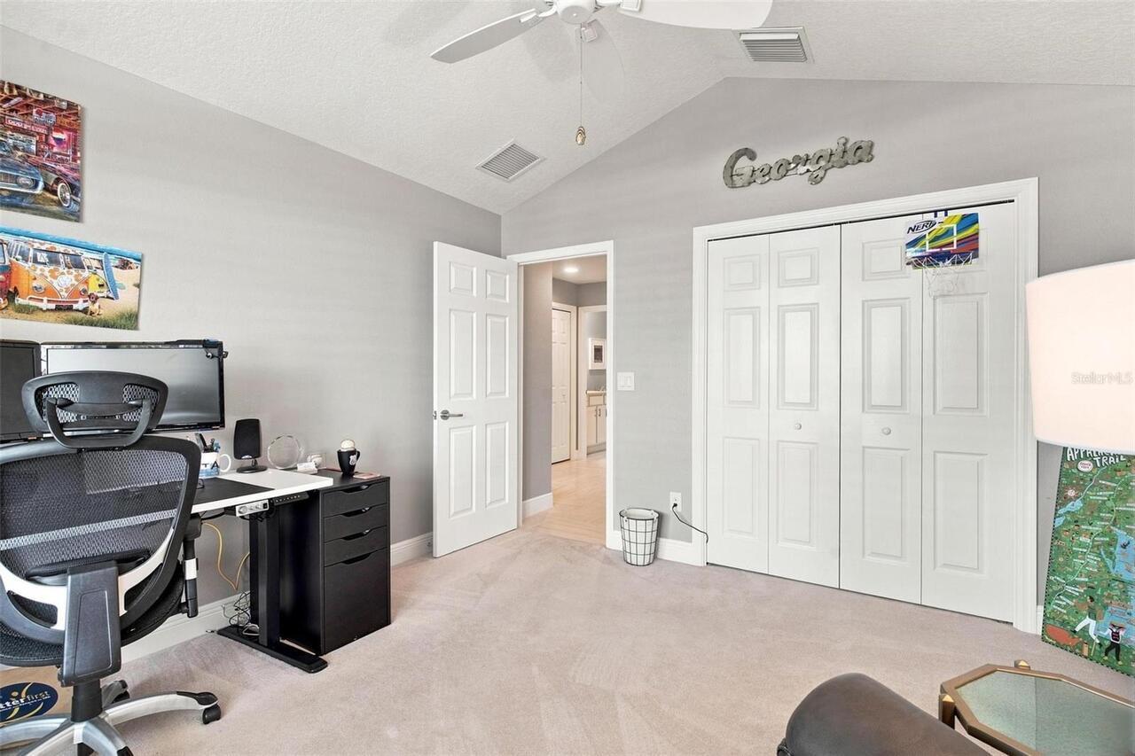 Listing Photo 33