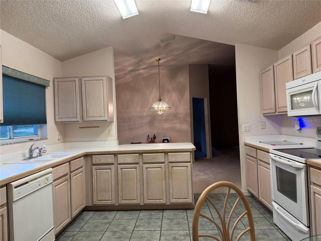 Listing Photo 15