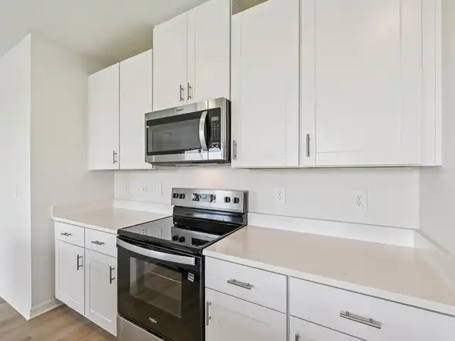 Listing Photo 7