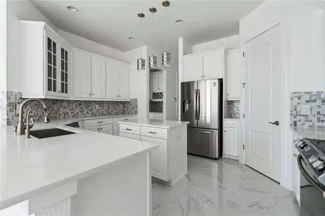 Listing Photo 32