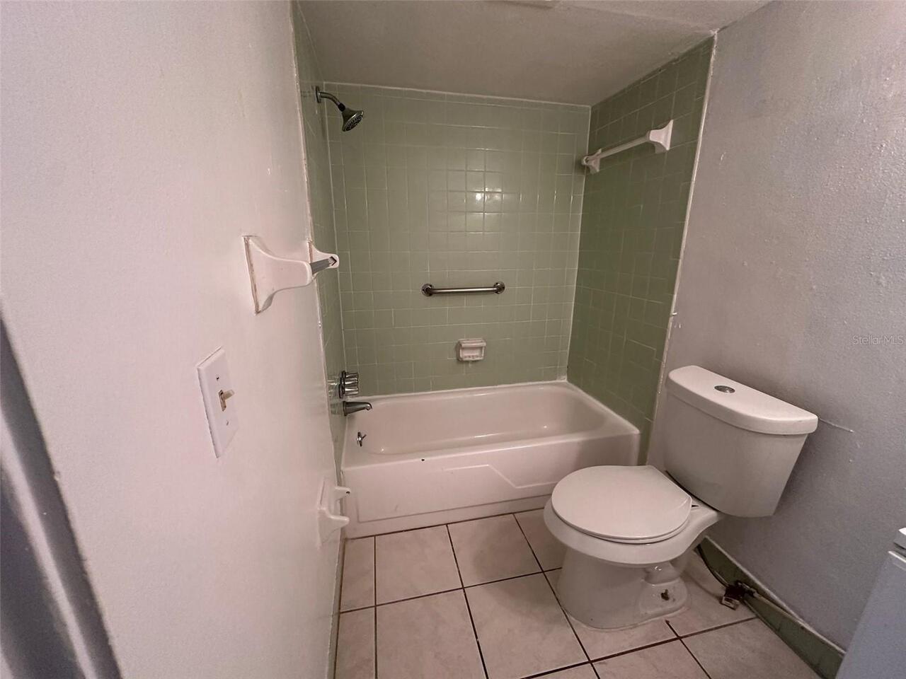 Listing Photo 6