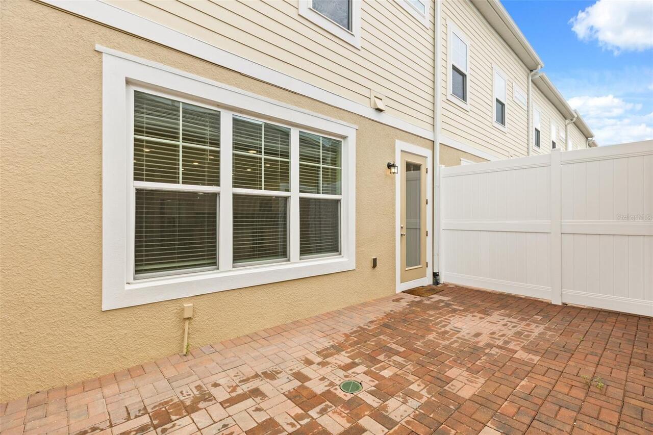 Listing Photo 32