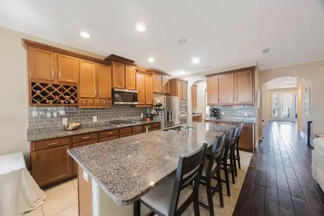 Listing Photo 18