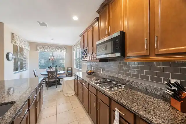 Listing Photo 21