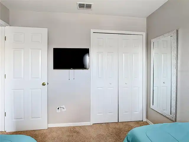 Listing Photo 24