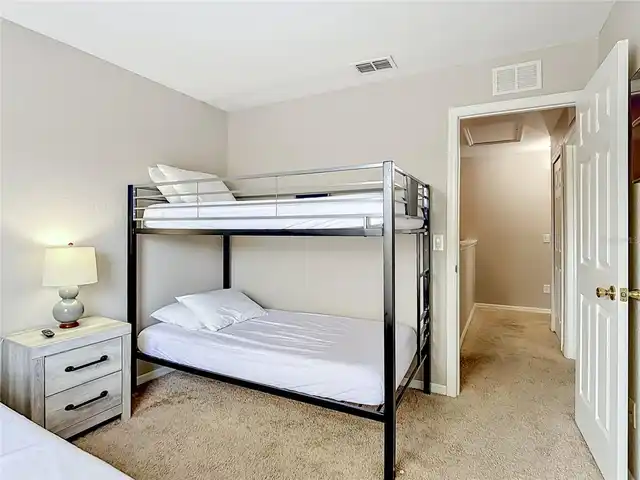 Listing Photo 28