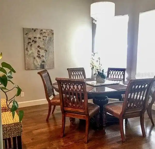Listing Photo 8