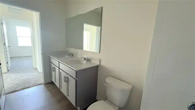 Listing Photo 23