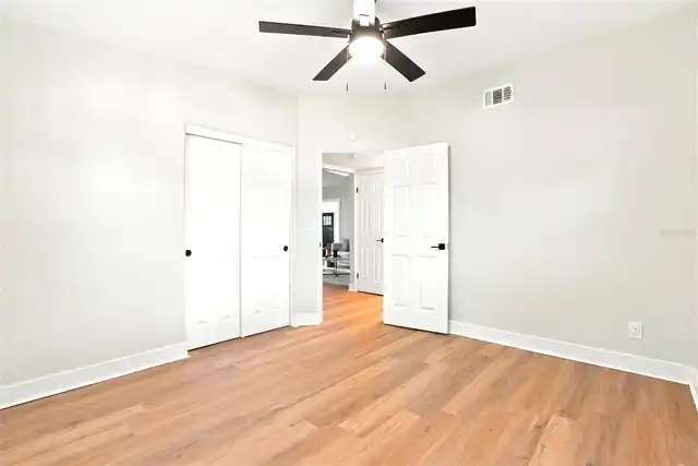 Listing Photo 14