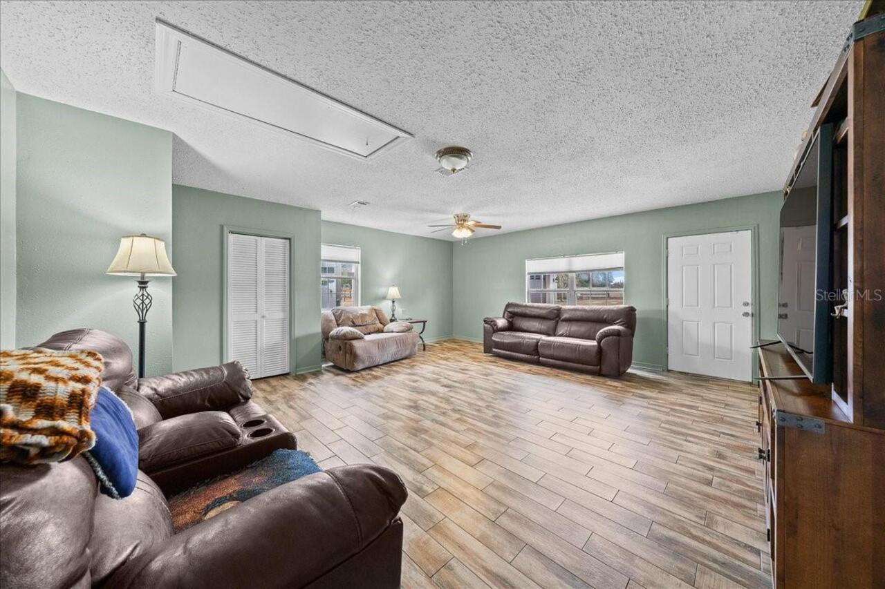 Listing Photo 25