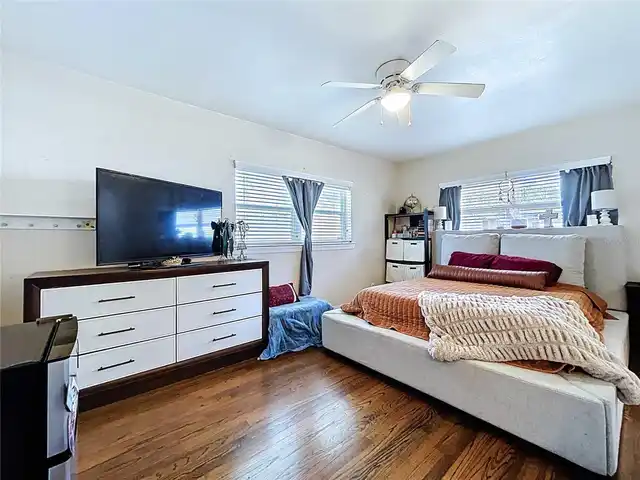 Listing Photo 17