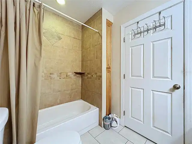 Listing Photo 19