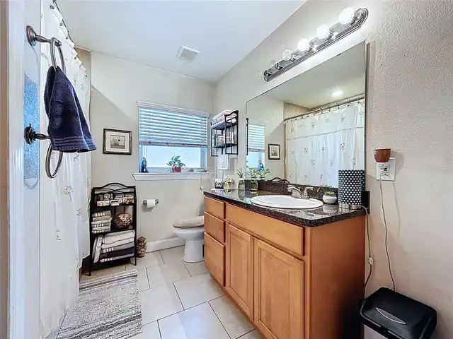 Listing Photo 22