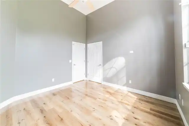 Listing Photo 26