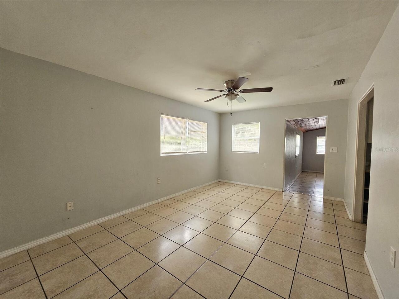 Listing Photo 7