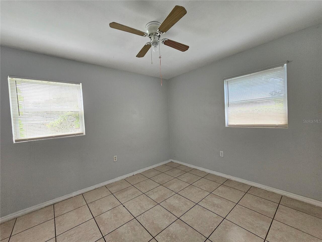 Listing Photo 8