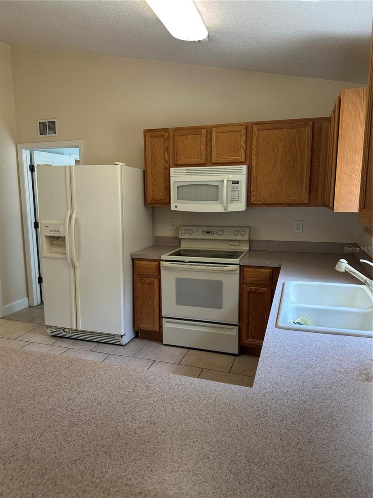 Listing Photo 7