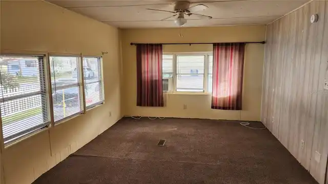Listing Photo 7