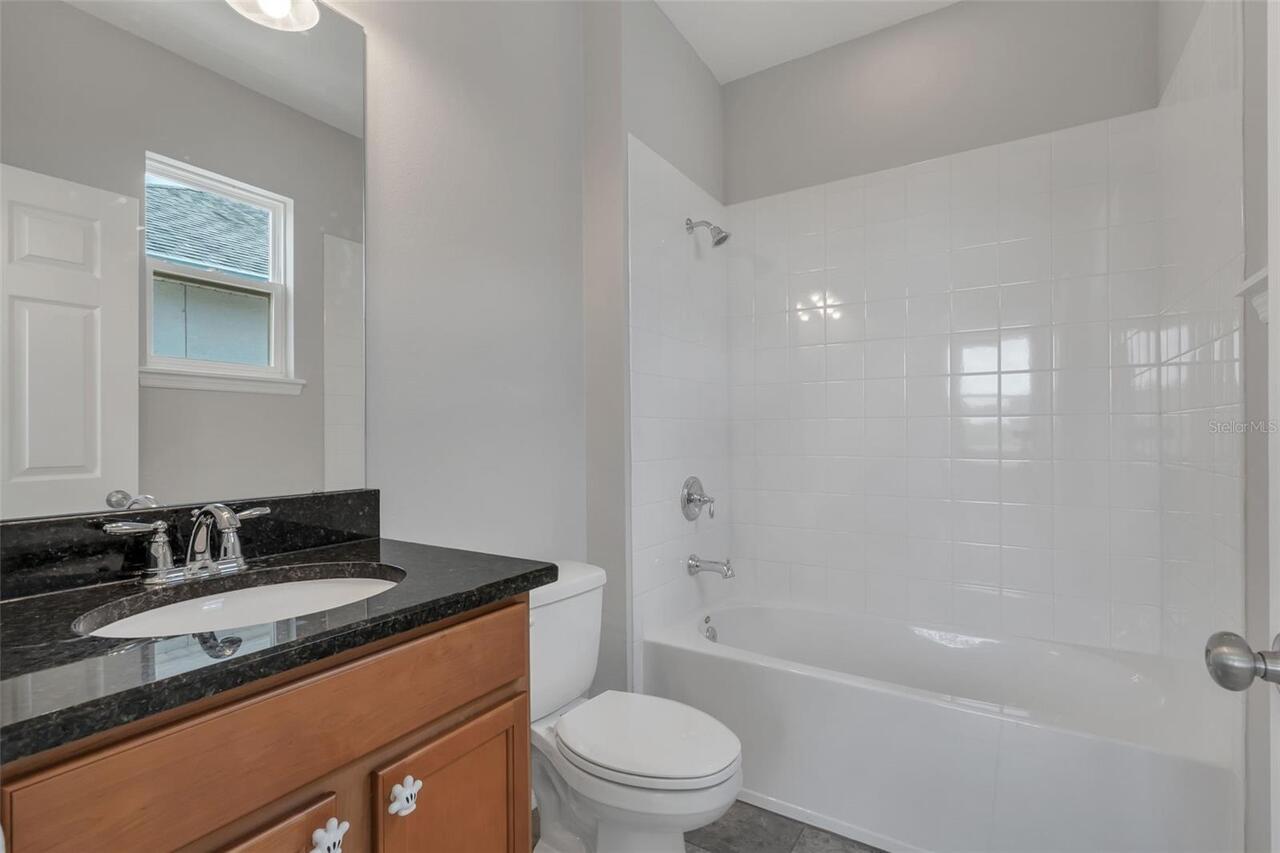 Listing Photo 32
