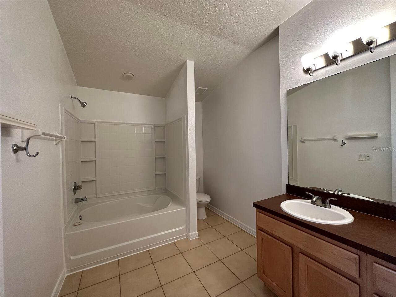 Listing Photo 44