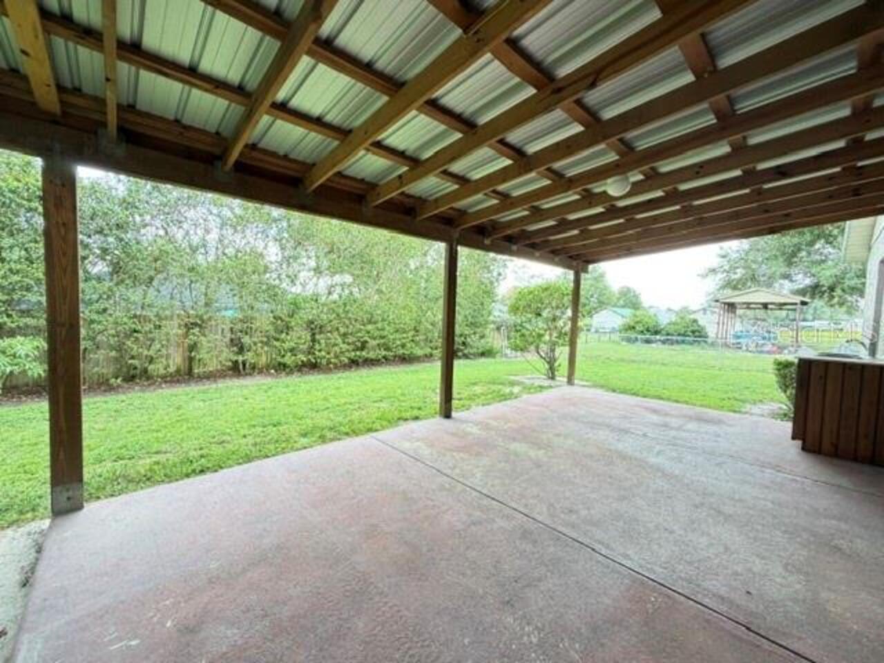 Listing Photo 14
