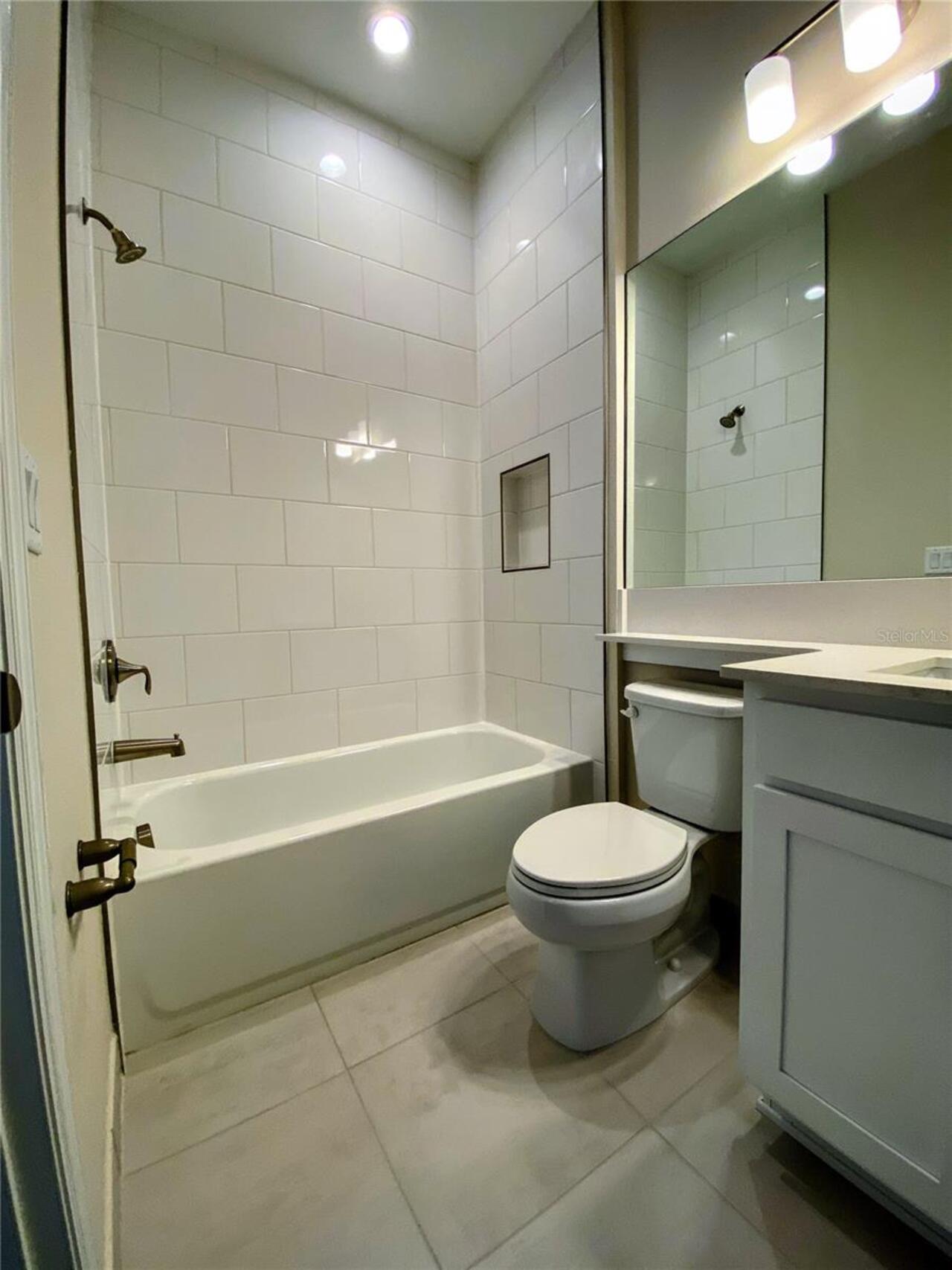 Listing Photo 24