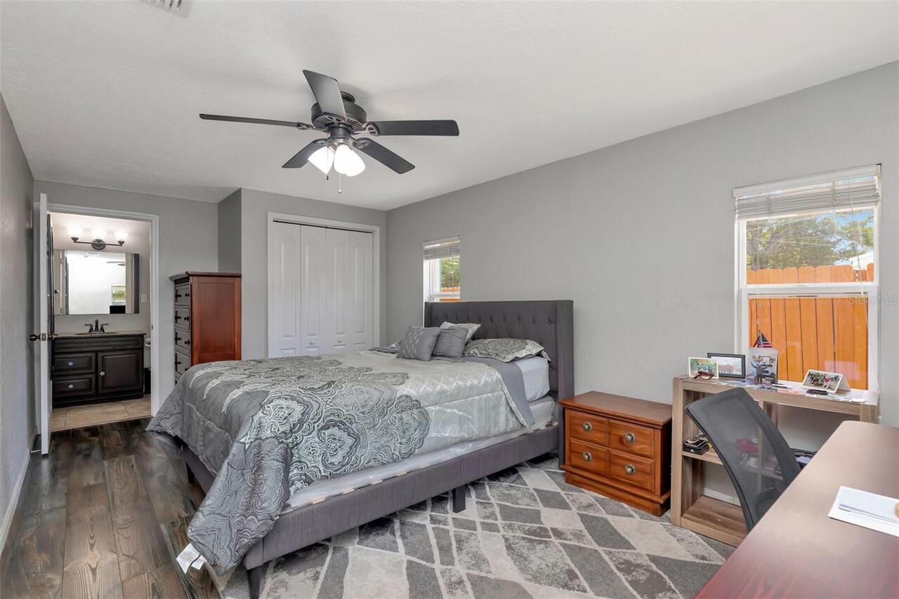 Listing Photo 15