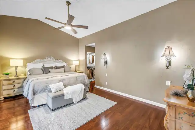 Listing Photo 16