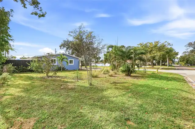 Listing Photo 36
