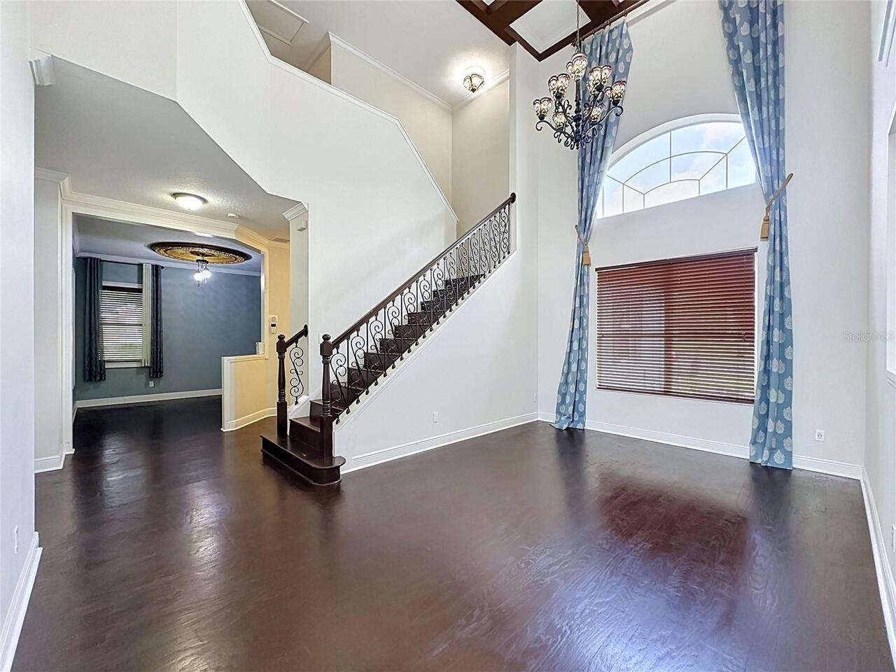 Listing Photo 6