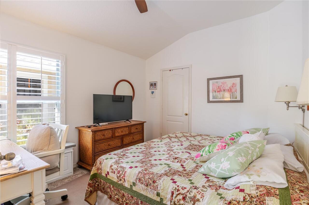 Listing Photo 14