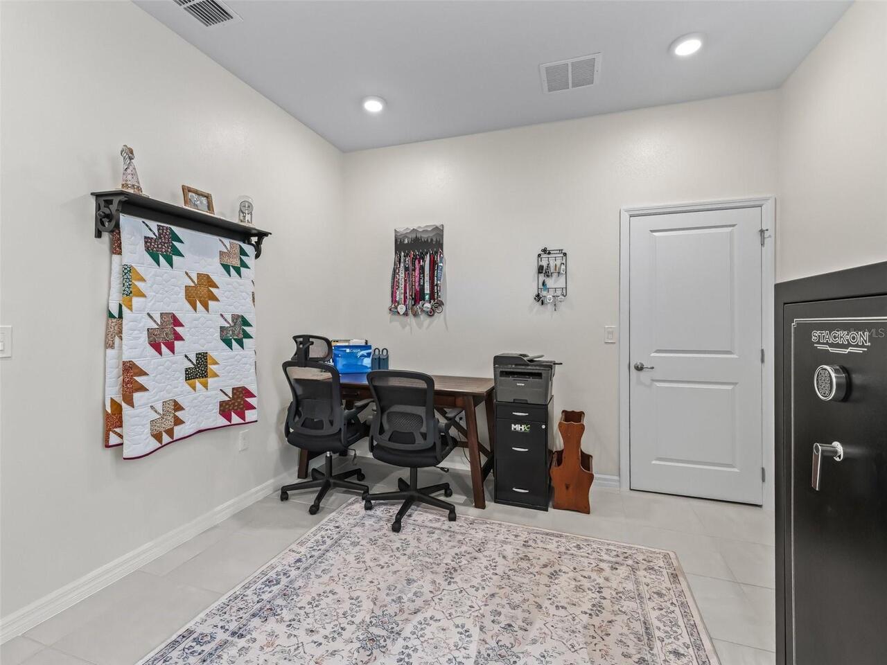 Listing Photo 37