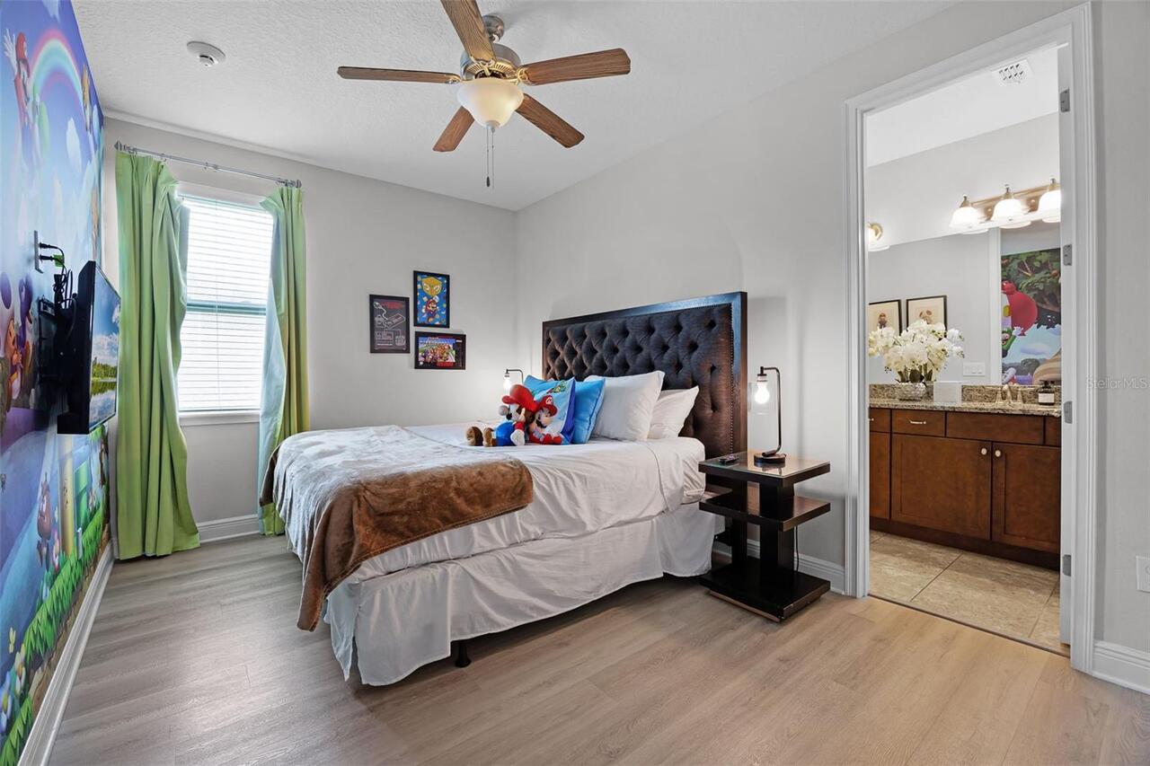Listing Photo 32