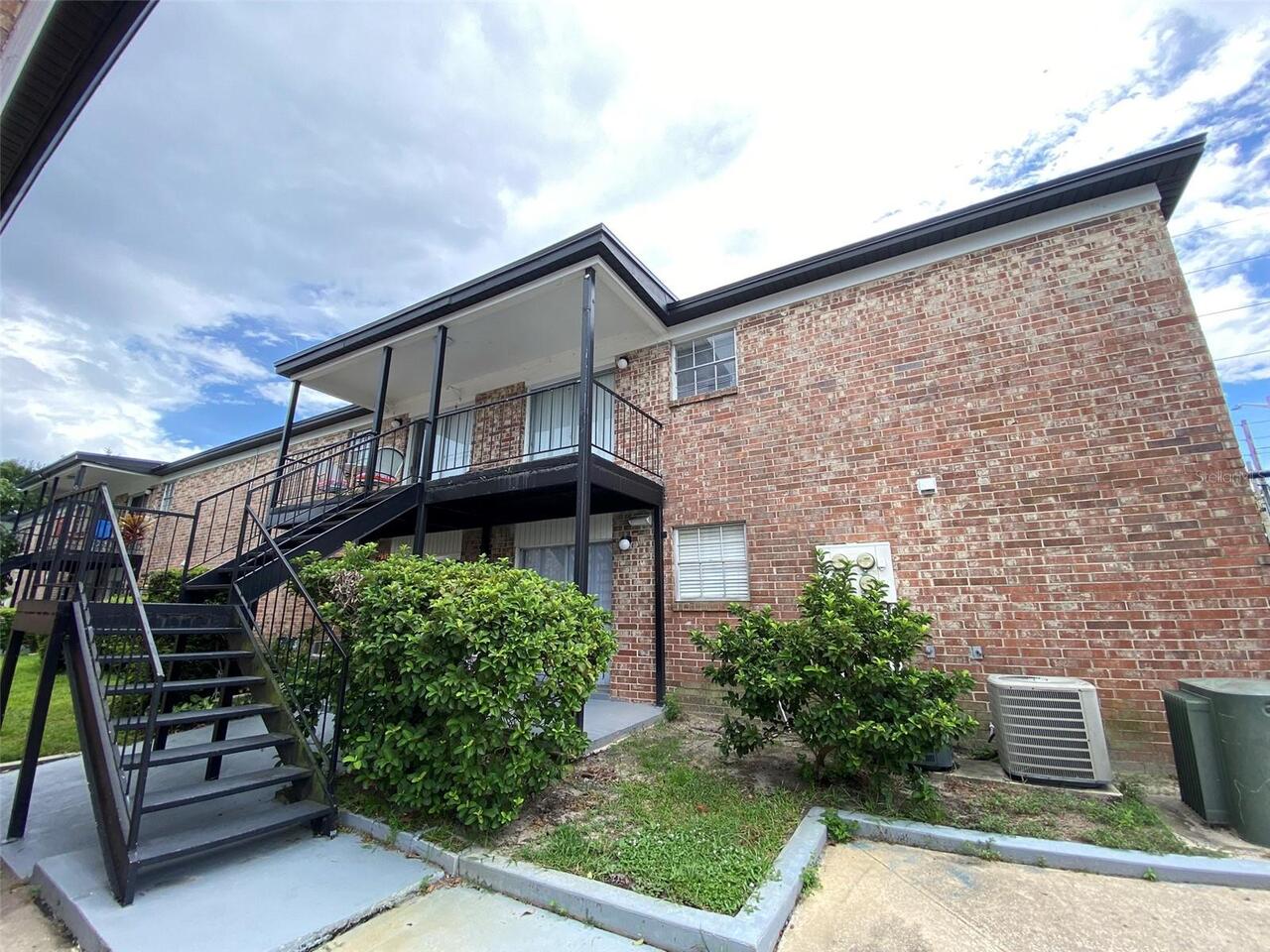 Listing Photo 11