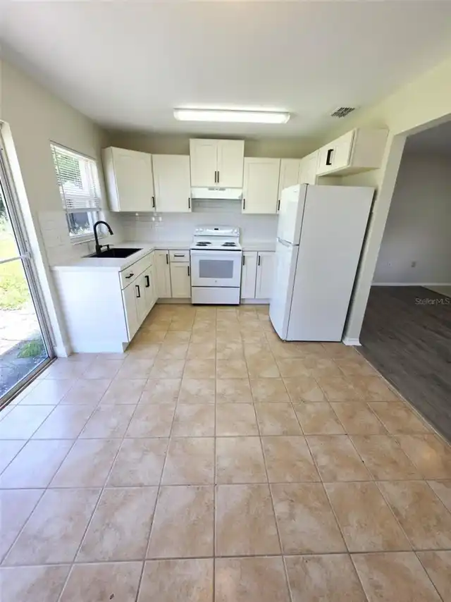 Listing Photo 7