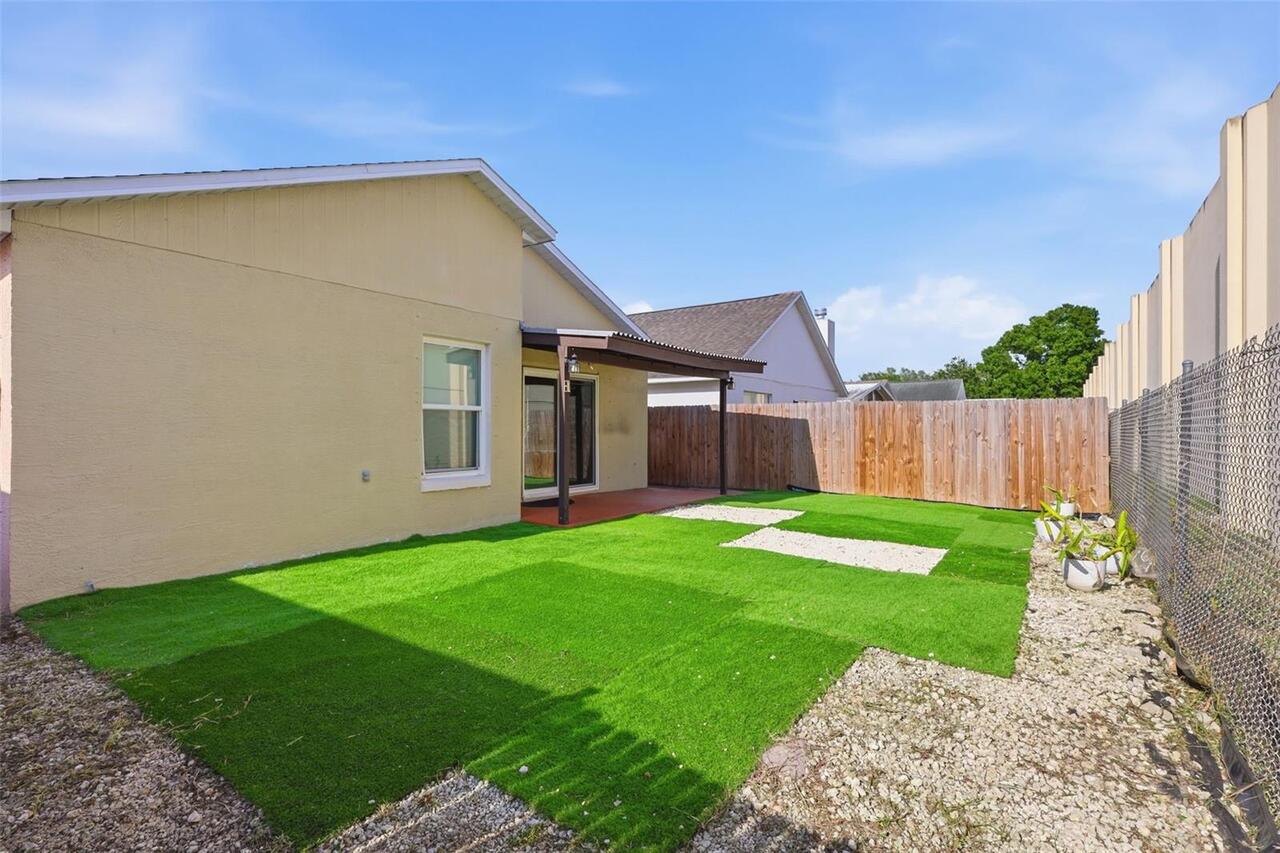 Listing Photo 7