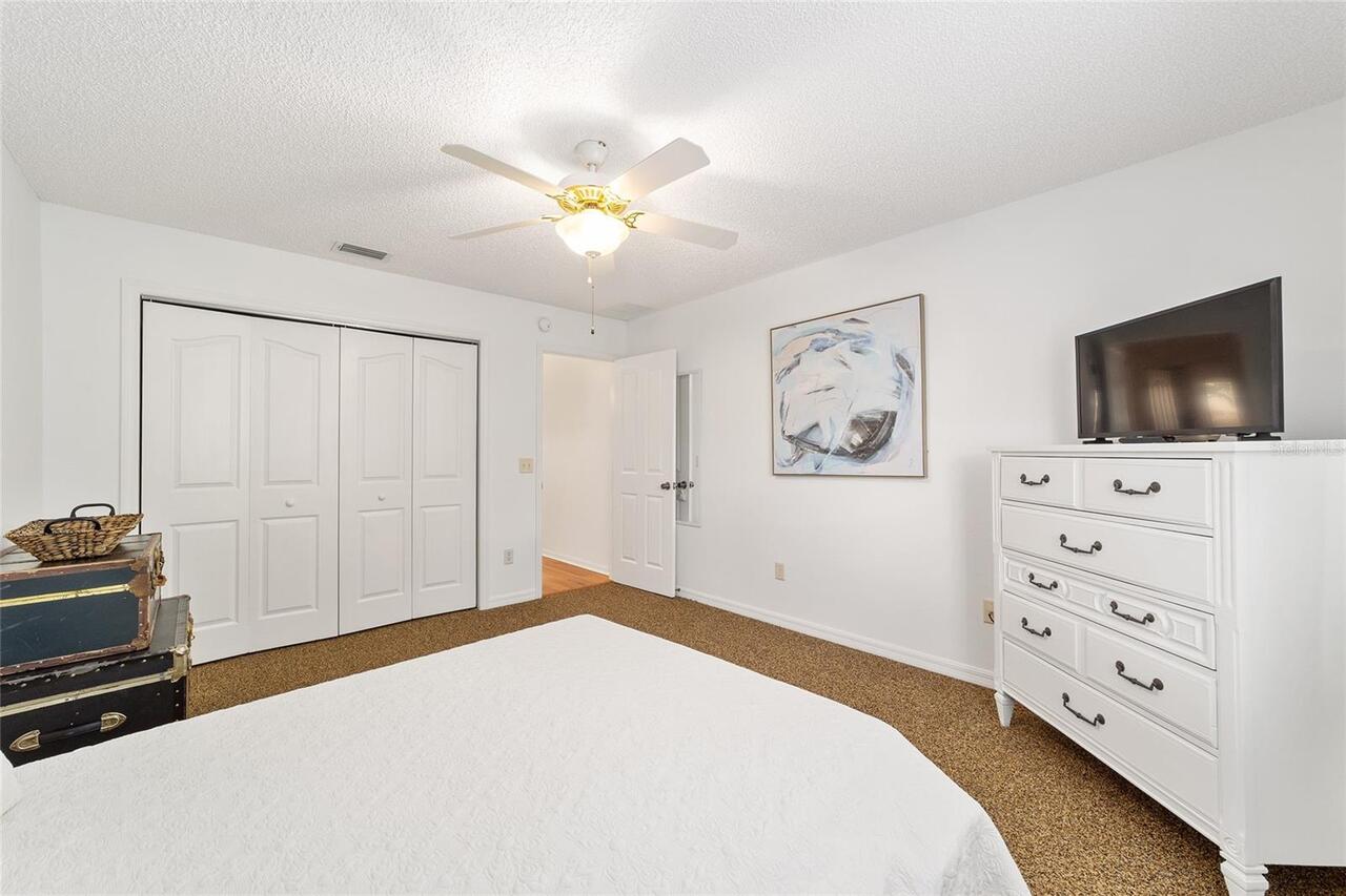 Listing Photo 35