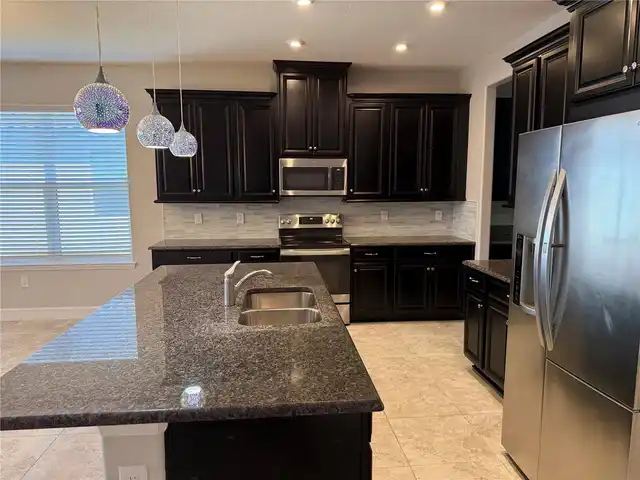 Listing Photo 15