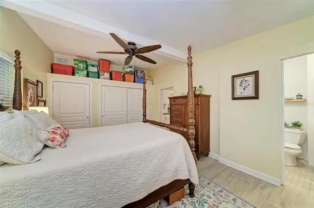Listing Photo 21