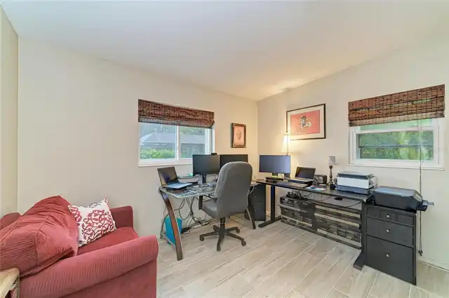 Listing Photo 23