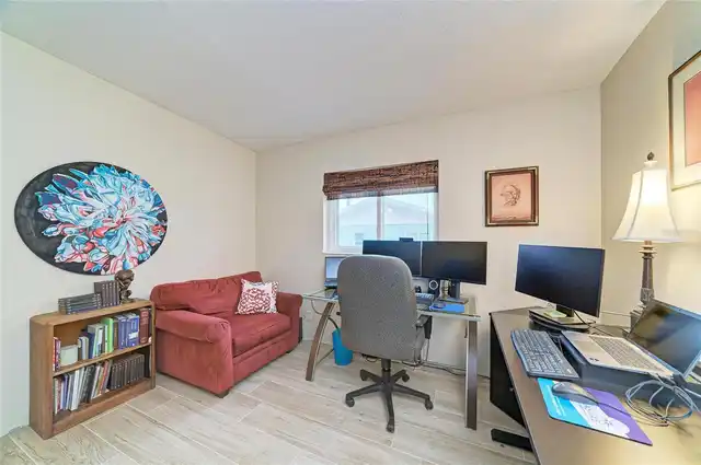 Listing Photo 24