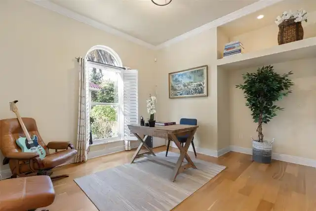 Listing Photo 23
