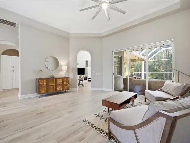 Listing Photo 13