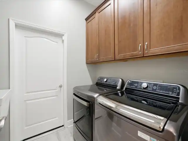 Listing Photo 54
