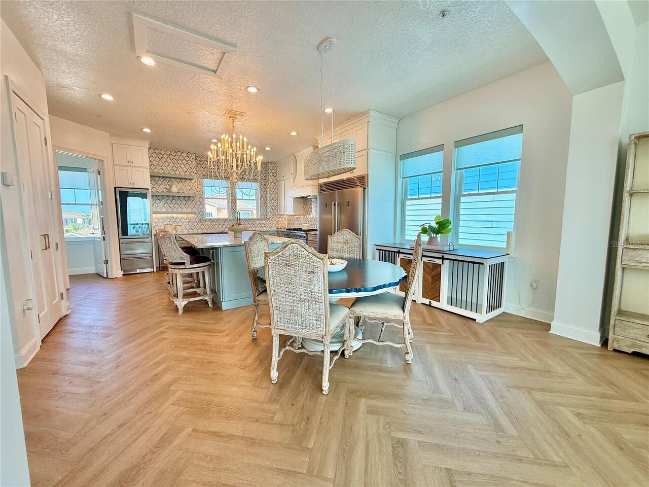 Listing Photo 16