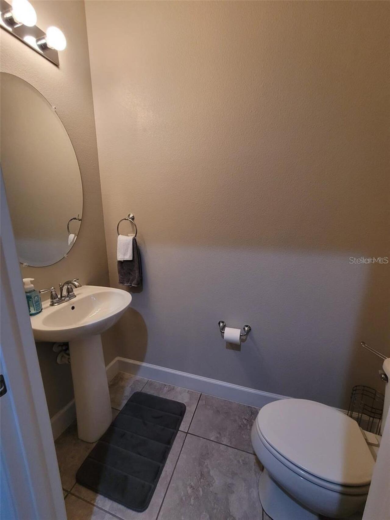 Listing Photo 9