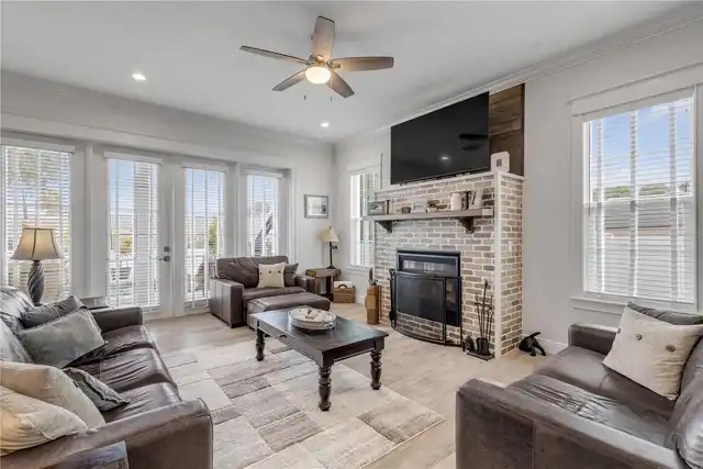 Listing Photo 18